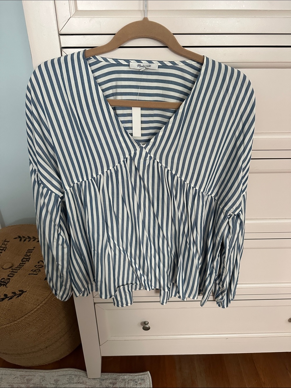 BNWT Madewell Blue and White Striped V-Neck Peasant Blouse